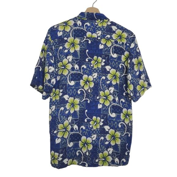Liquid Hawaiian | Tropical Floral Print Button Up Short Sleeve Shirt - Picture 3 of 8